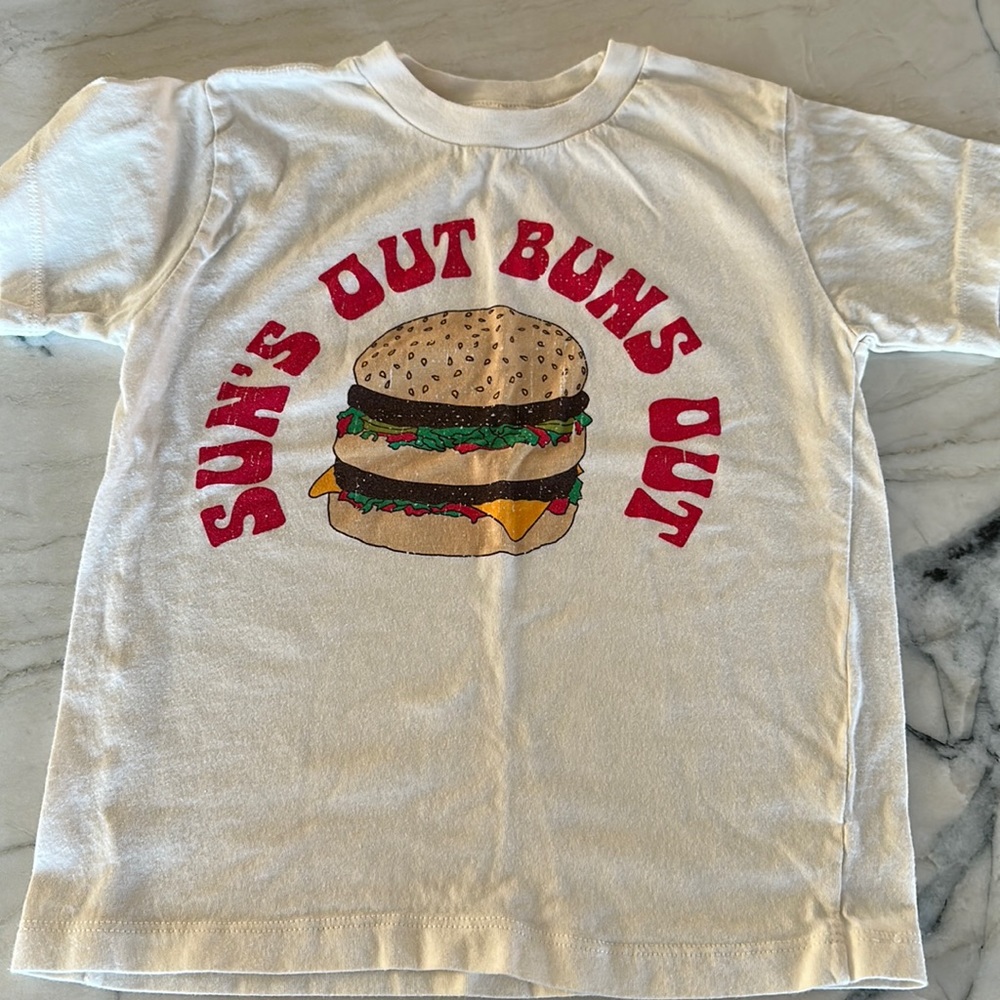 Boutique ‘Sun’s Out Buns Out’ Tee